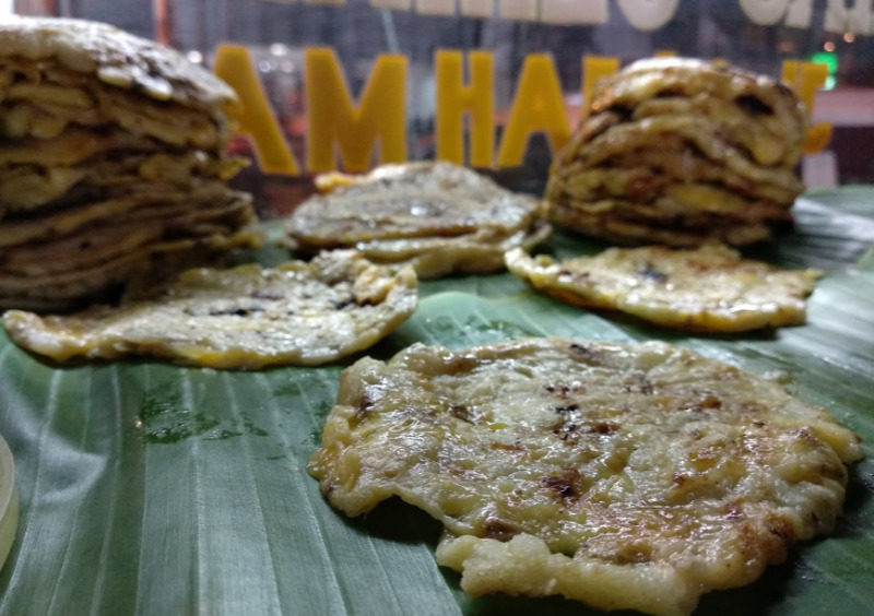 Legitnya Pisang Plenet Khas  Semarang  Jajanan Enak yang  