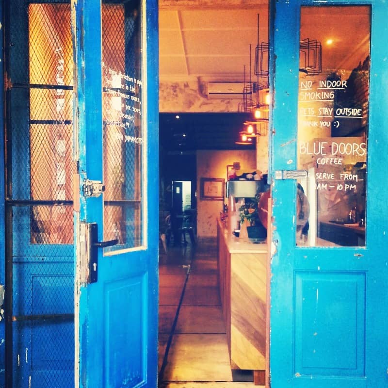 blue doors cafe