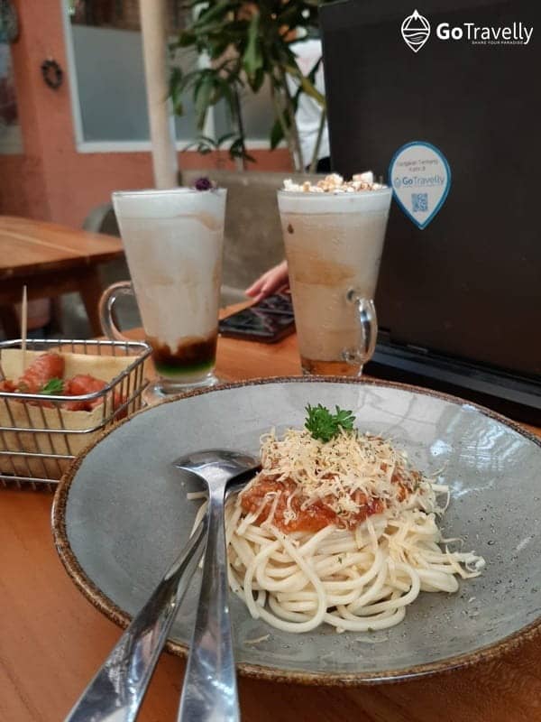 cafe instagrambale di Surabaya