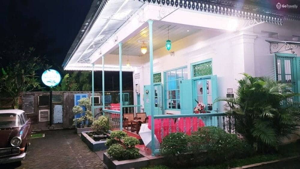 Paviljoen Koffie Huis & Restoran, Cafe Unik Nan Klasik di Tengah Kota Surabaya