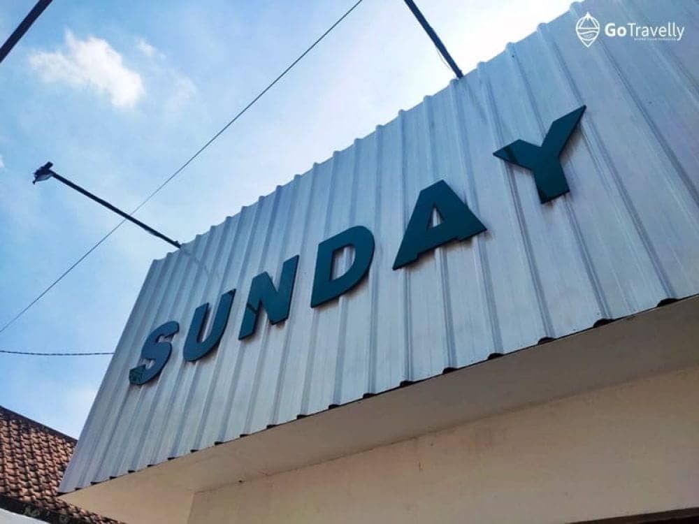 Nongkrong Pagi di Tempat Kekinian Sunday Cafe : Coffee, Grill and Suki