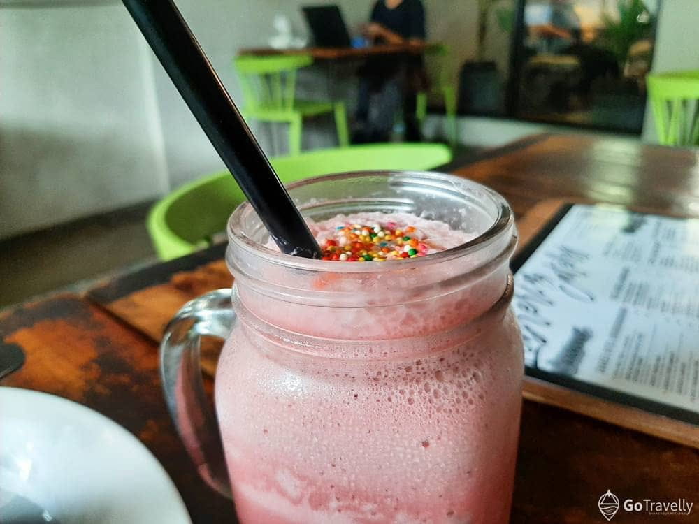 rekomendasi cafe di Surabaya