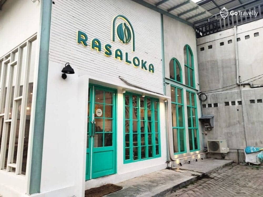 Rasaloka Jombang : Restoran Keluarga Dengan Konsep Kekinian