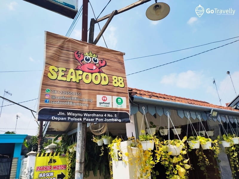 Menikmati Lezatnya Berbagai Olahan Seafood di Seafood 88 Jombang