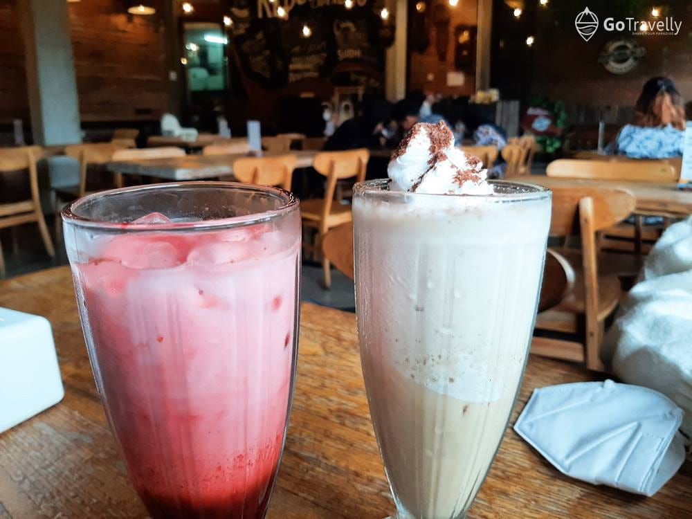 Cafe hits Surabaya
