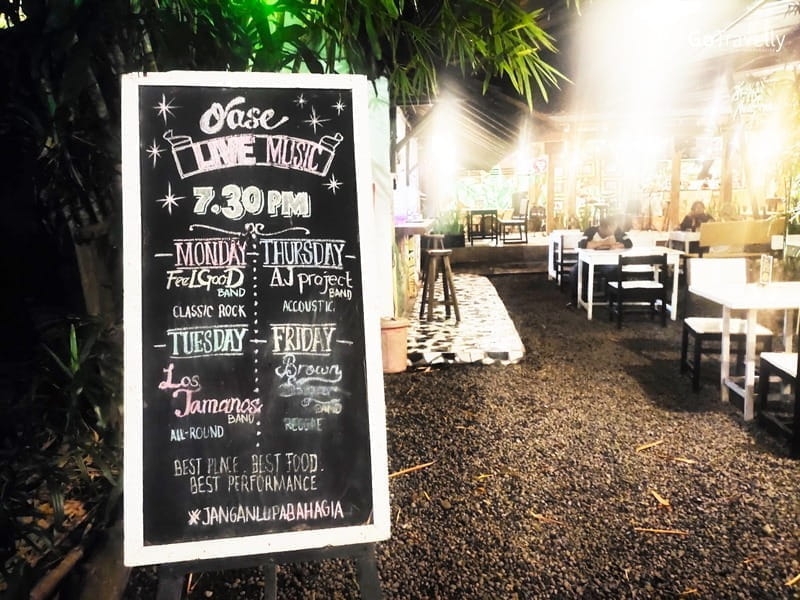 Nongkrong Malam di Oase Cafe and Resto Yogyakarta