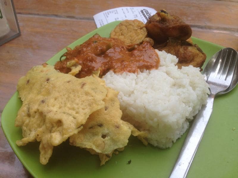 Aiola Eatery Surabaya