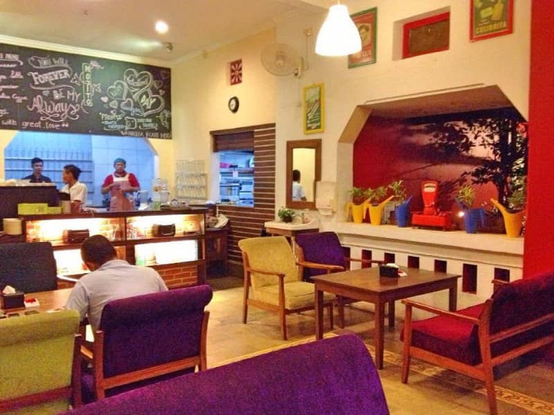 kongkalikong dine and coffe house