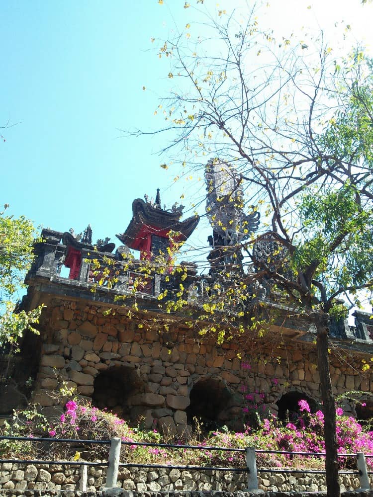 pulaki temple