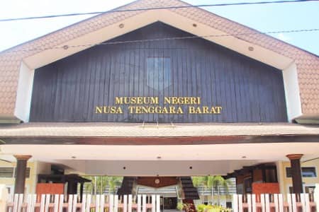 museum negeri nusa tenggara barat