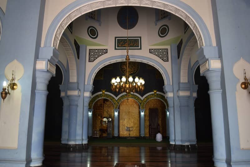 inside masjid agung tuban