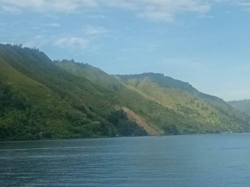 pemandangan danau toba