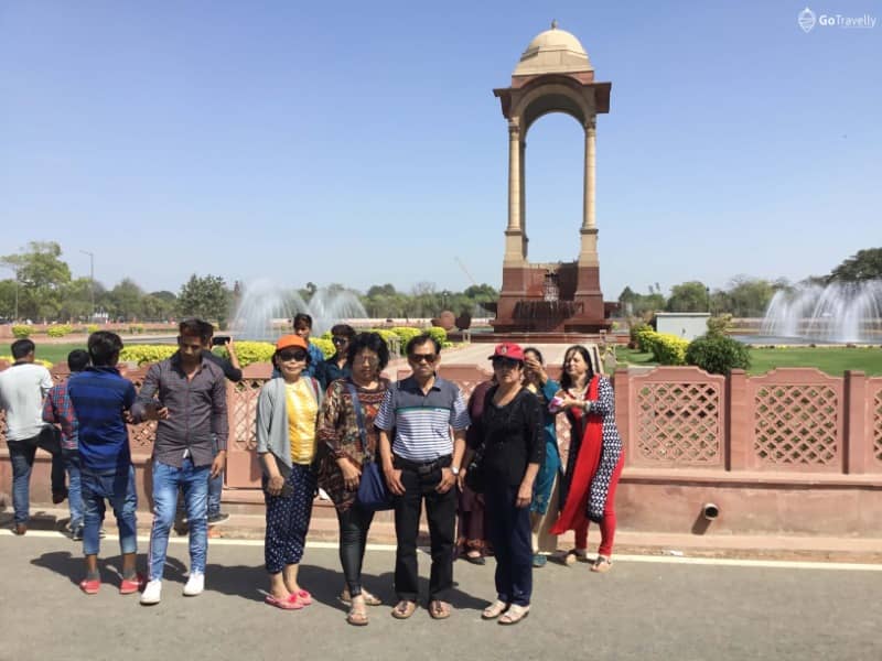 india gate delhi