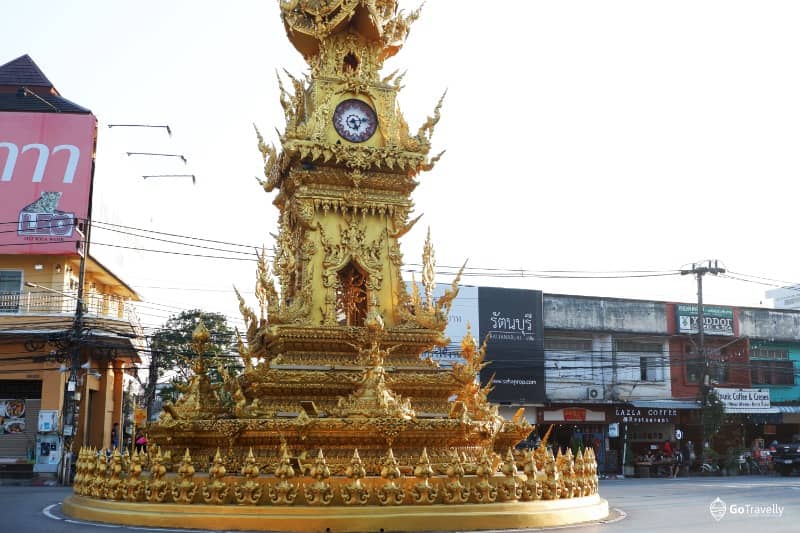 golden clock tower chiang rai