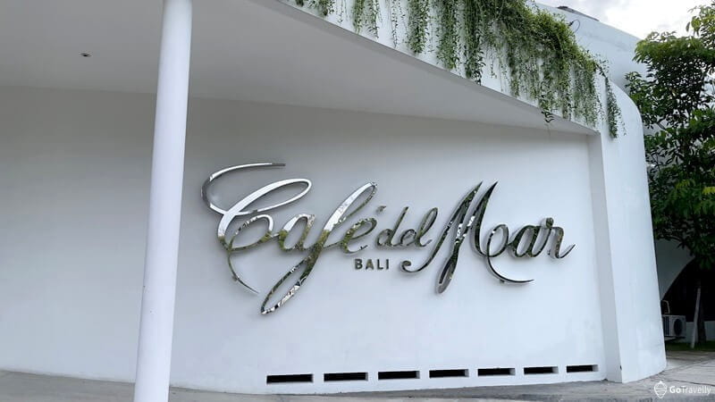 Cafe del Mar, Beach Club Hits Ala Ibiza di Bali
