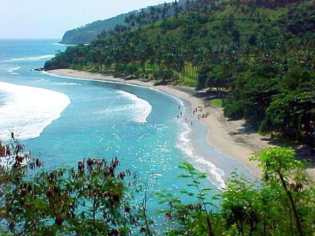 pantai senggigi lombok