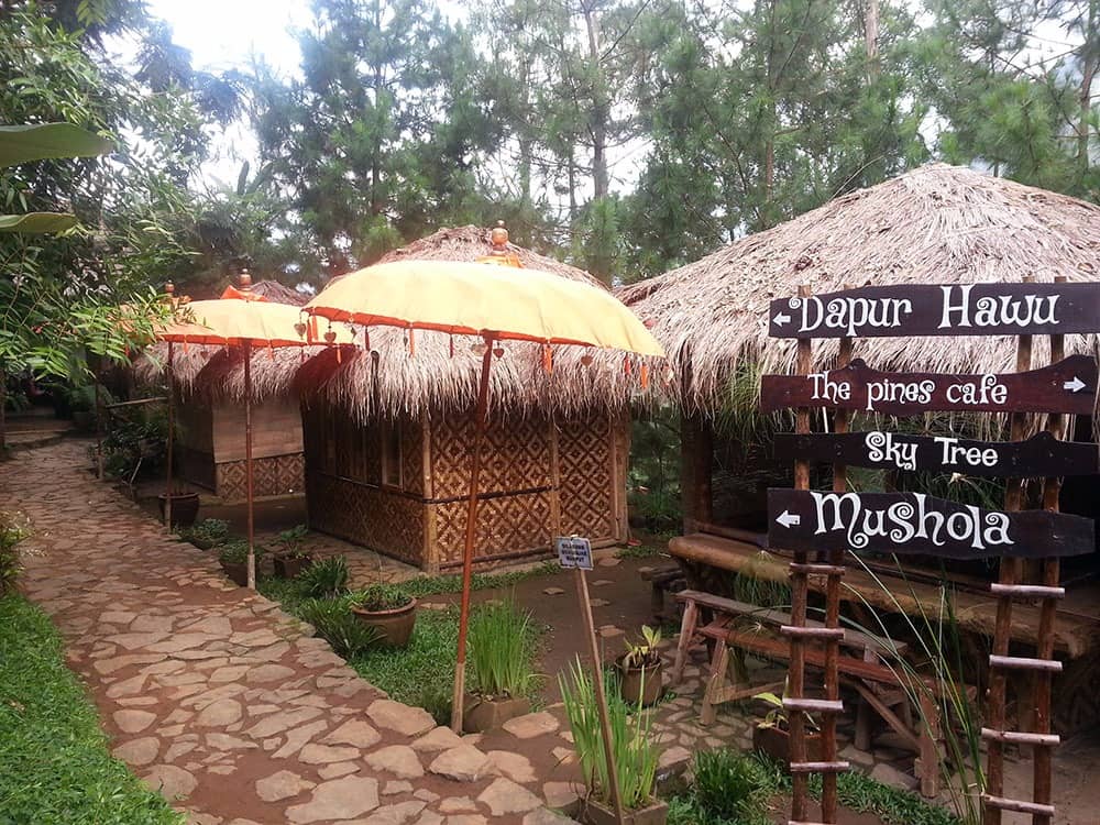the lodge maribaya lembang