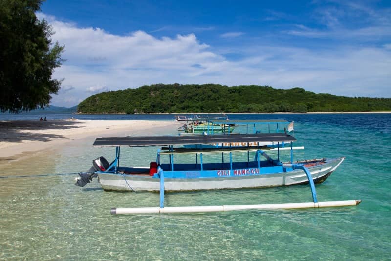 pantai di lombok