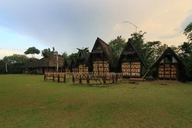 Kampung Budaya Sindang Barang