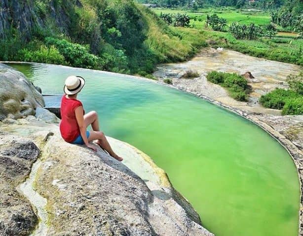 Kolam Air Panas Tirta Sanita Ciseeng