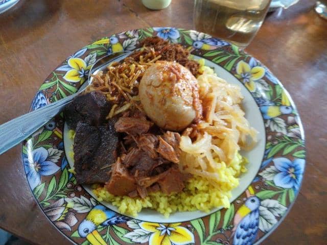 Nasi Kuning Ribunare