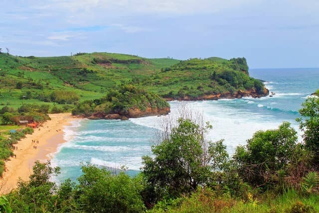 Pantai Gondo Mayit