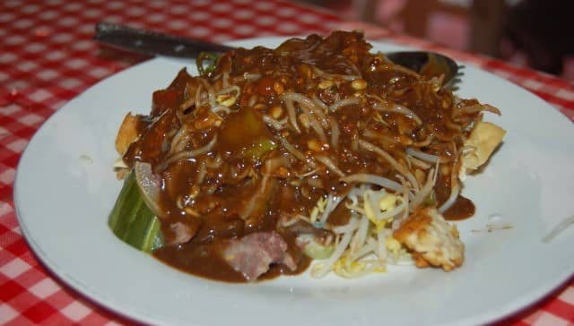 Rujak Cingur Jawa Timur