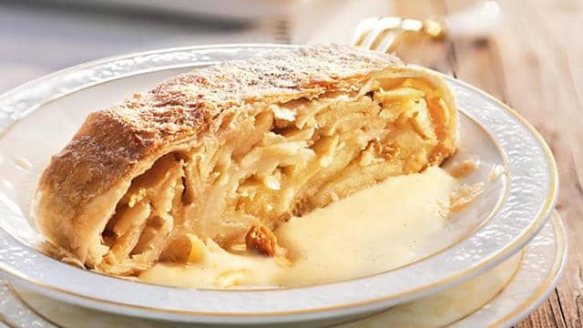 Apfelstrudel