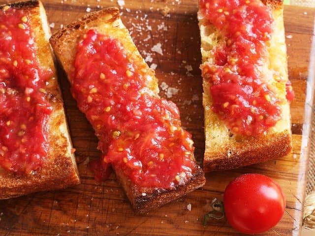 Pan Con Tomate
