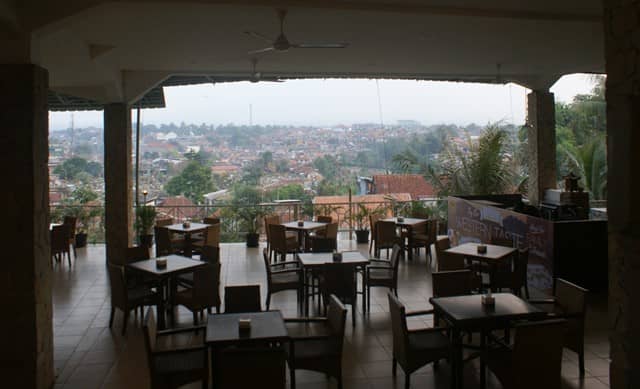 Gumati Cafe and Restaurant