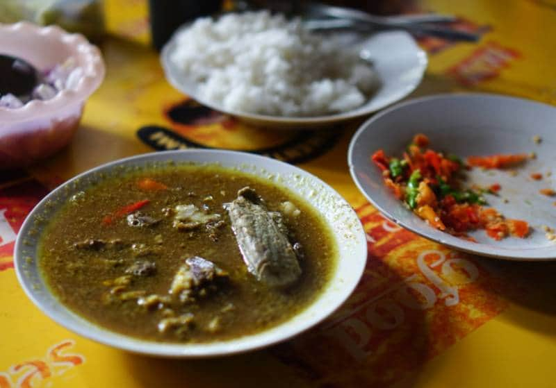 Gulai kambing Bustaman Pak Sabar