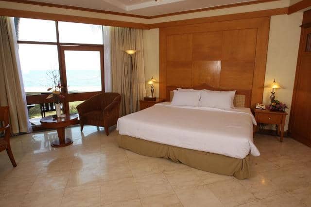 Makassar golden hotel