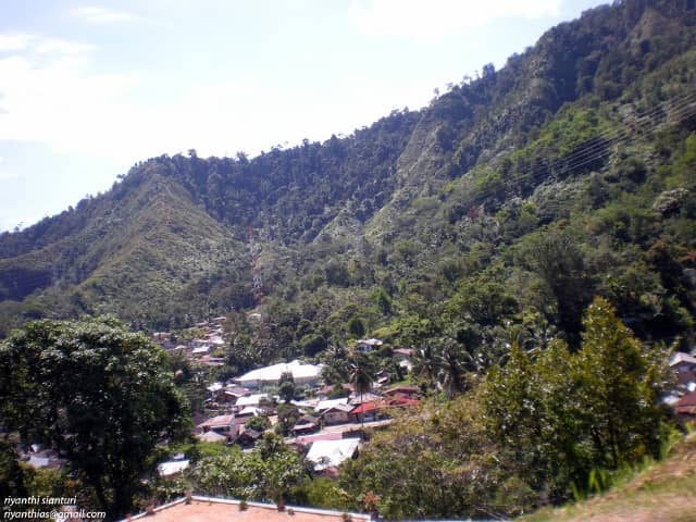 Bukit Tor Simarbarimbing