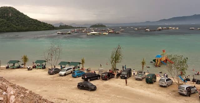 Pantai Sari Ringgung