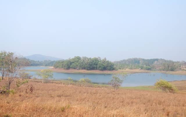 Wisata Pulau Sirang Riam