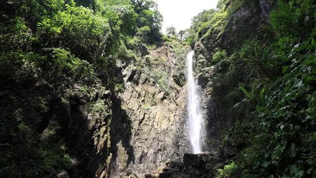 Air Terjun Laccar Gresik