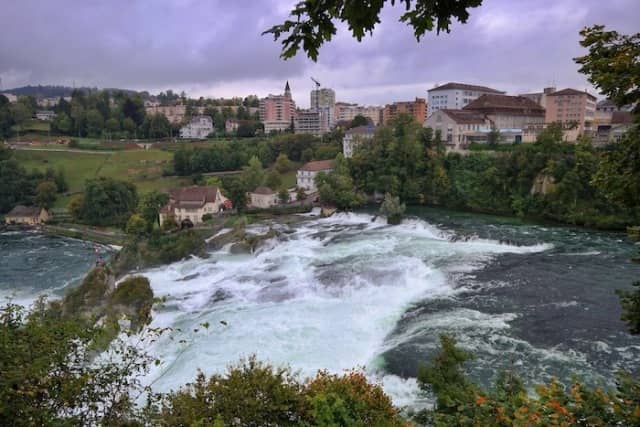 10 Tempat Wisata di Swiss Buat Liburan Tempat