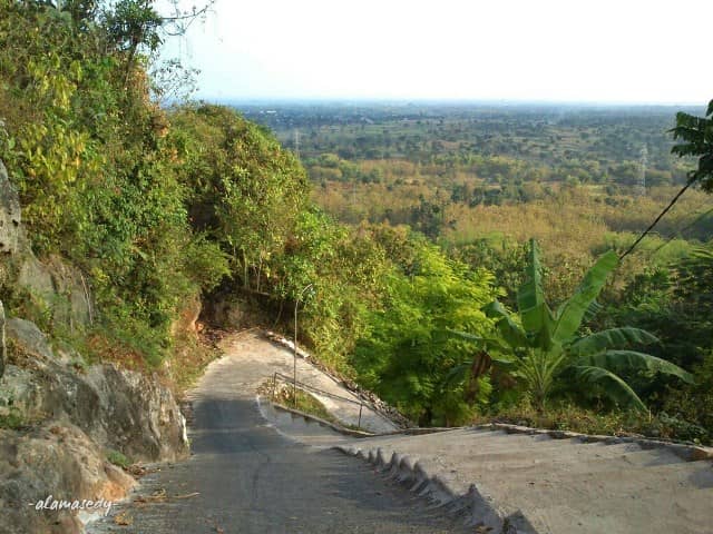 Gunung Surowati