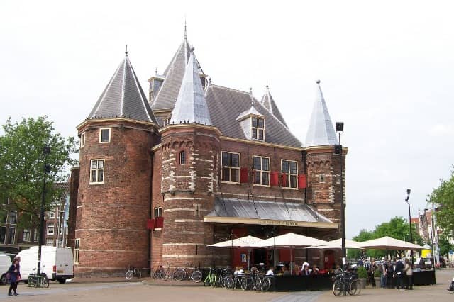 De Waag