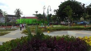 Wisata Taman Putri Kaca Mayang
