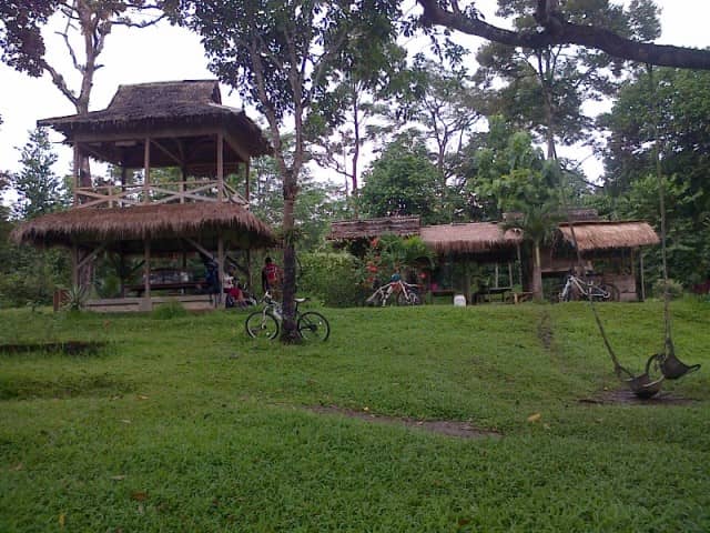 Rumah Hutan