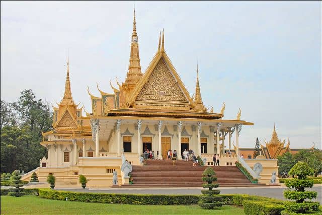 Silver Pagoda dan Istana Raja