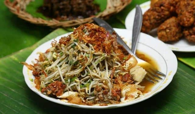 lontong balap di Malang