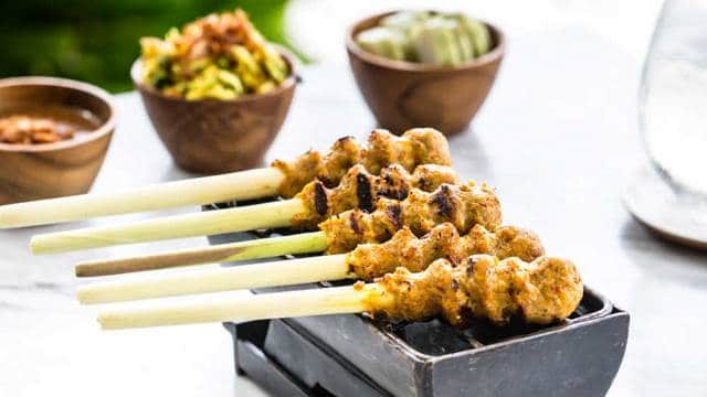 Sate Lilit Paon Kadek