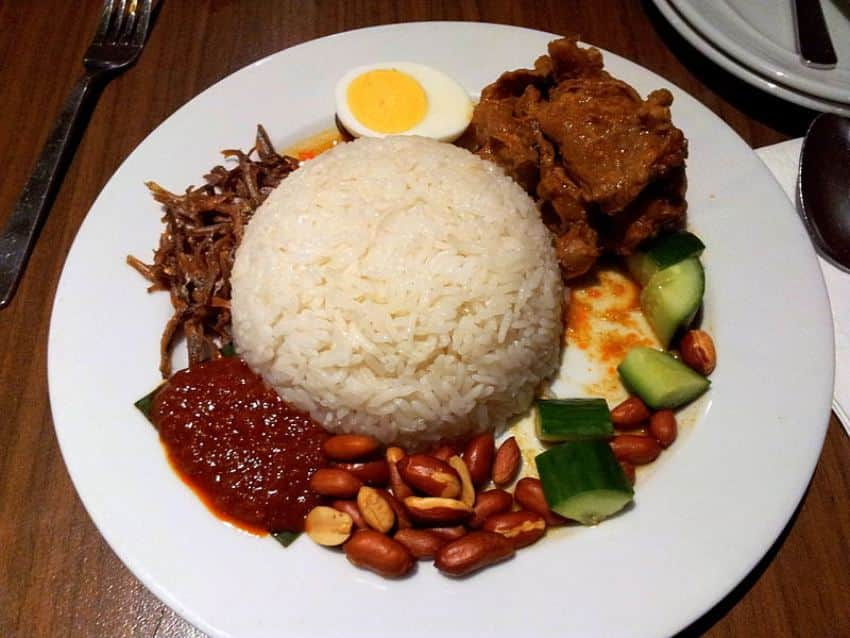 Nasi Lemak Antar Bangsa