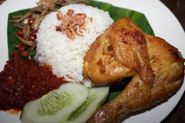 Nasi Lemak Ayam Kampung