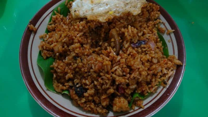 Warung Nasi Ayam Penyet Bonda - Warung Nasi