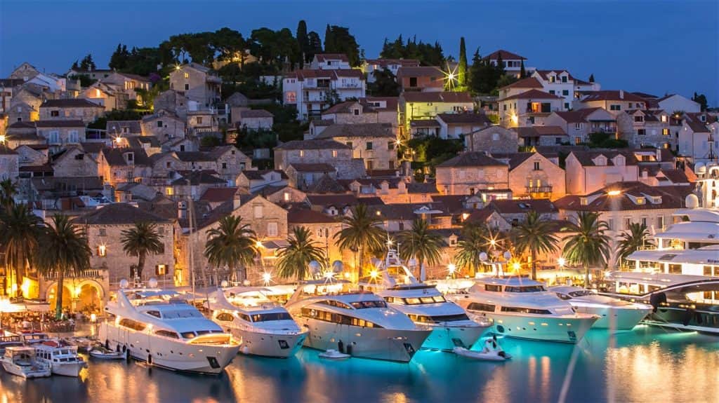15 Tempat Wisata Menarik di Kroasia Indah Dipandang Mata