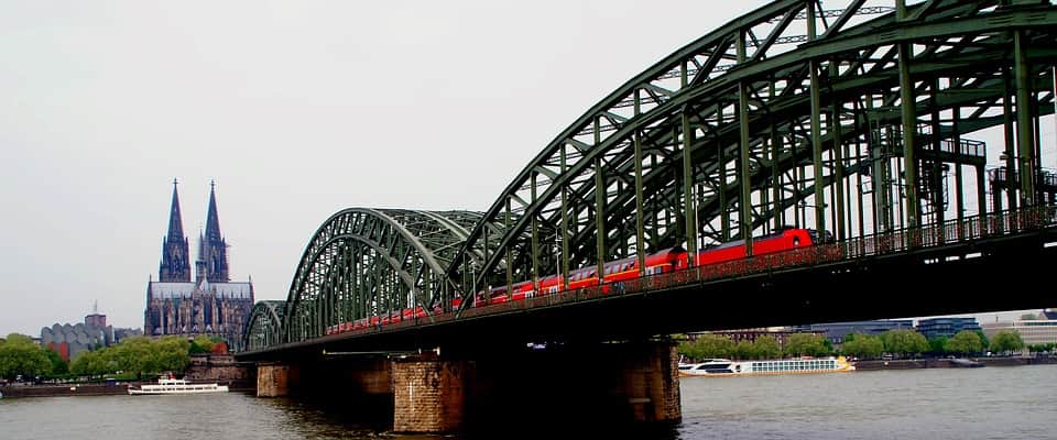  Hohenzollern Bridge