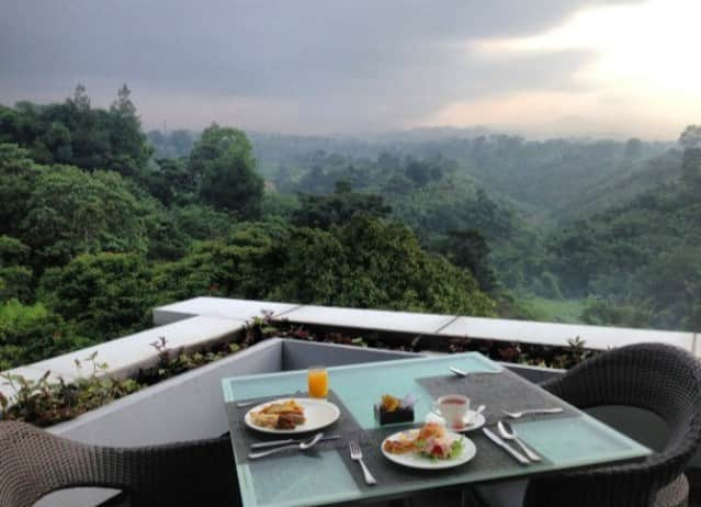 The Restaurant at Padma Hotel